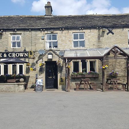 The Rose And Crown Hotell Huddersfield Exteriör bild
