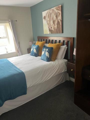 The Rose And Crown Hotell Huddersfield Exteriör bild