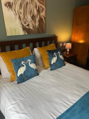 The Rose And Crown Hotell Huddersfield Exteriör bild
